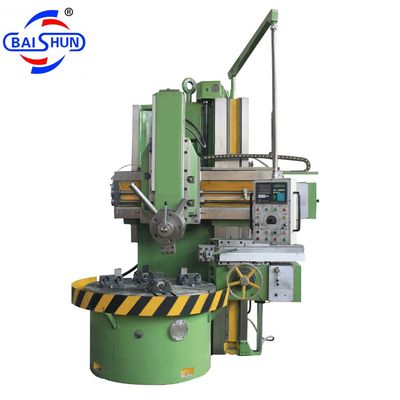 Máy quay thẳng đứng chính xác cao Máy quay tay cột đơn thông thường cho máy gia công hạng nặng