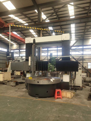 Máy quay Cnc dọc cao cấp loại Thụy Sĩ hai trục cho bề mặt hình trụ và hình nón