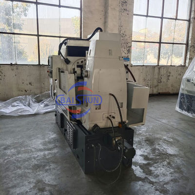 Máy chế biến bánh răng tốc độ cao CNC 5 trục Universal Gear Hobbing Machine