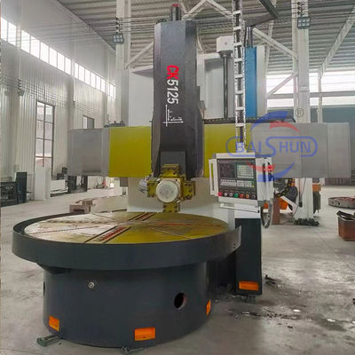 Máy quay dọc CNC công nghiệp với quay chính xác cao và cấu trúc công suất nặng cho các mảnh 2500mm