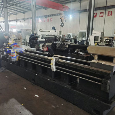 Tự động Oil Country Threading Machine Cnc QK1327 Cnc Oil Country Pipe Screw Threading Lathe