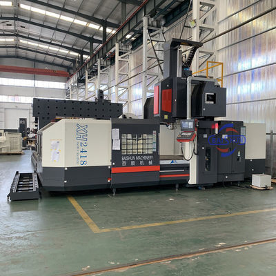 Trung tâm gia công CNC Lathe Torno Máy gia công kim loại