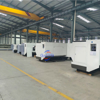 Máy tiện CNC Fanuc, đường kính xoay 500mm, phôi 1500mm